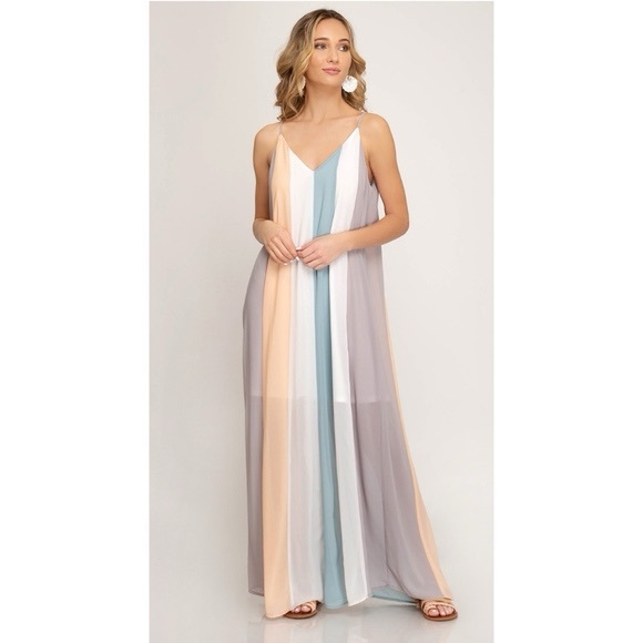 She + Sky Dresses & Skirts - She + Sky Women's Small Long Maxi Dress